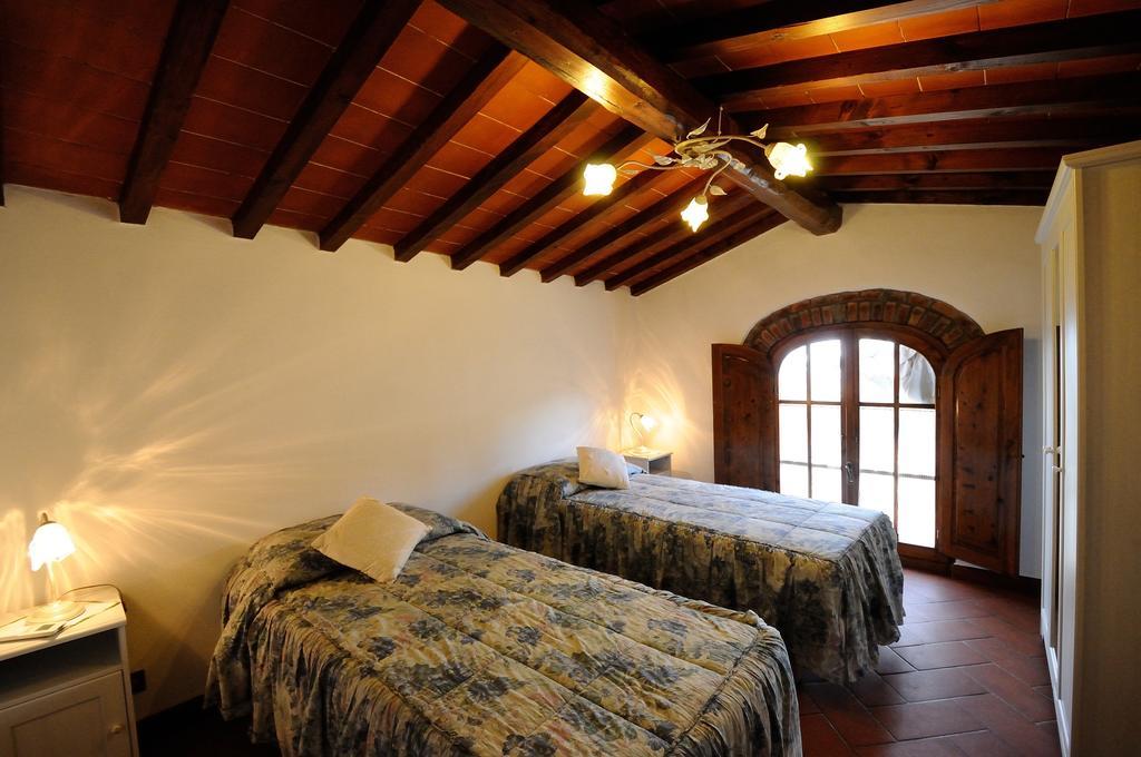 Agriturismo Villa Iris Castelfranco di Sopra Room photo